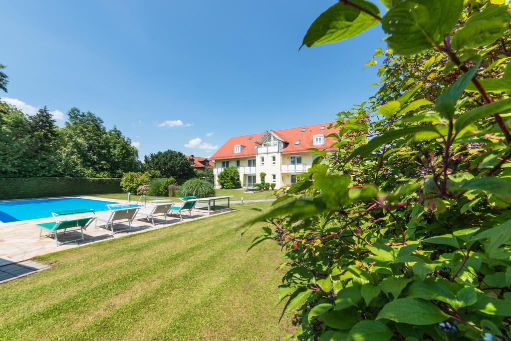 Hotel Beim Schrey Kirchheim bei Muenchen Exterior photo